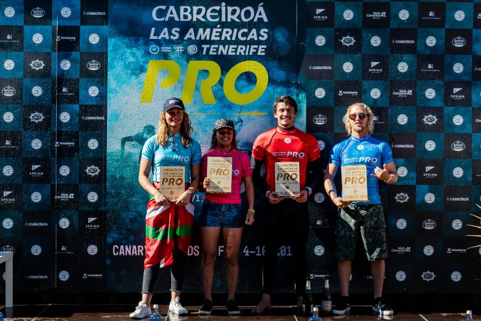 Ganadores del Las Américas Tenerife Pro.Leticia Canales Bilbao (EUK), Daniela Boldini (CNY) y Paul Cesar Distinguin (FRA), Timothee Bisso (FRA). Remi BLANC (WSL) Ganadores del Las Américas Tenerife Pro.Leticia Canales Bilbao (EUK), Daniela Boldini (CNY) y Paul Cesar Distinguin (FRA), Timothee Bisso (FRA). Remi BLANC (WSL)